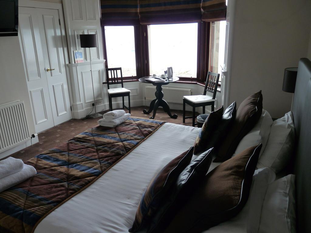 The Spinnaker Hotel Gourock Rum bild