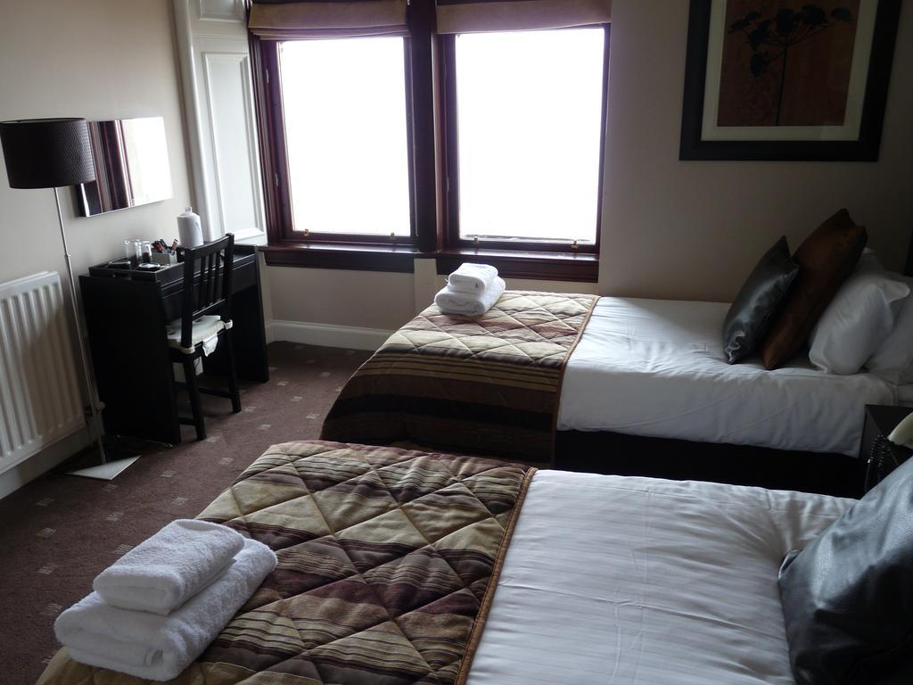 The Spinnaker Hotel Gourock Rum bild